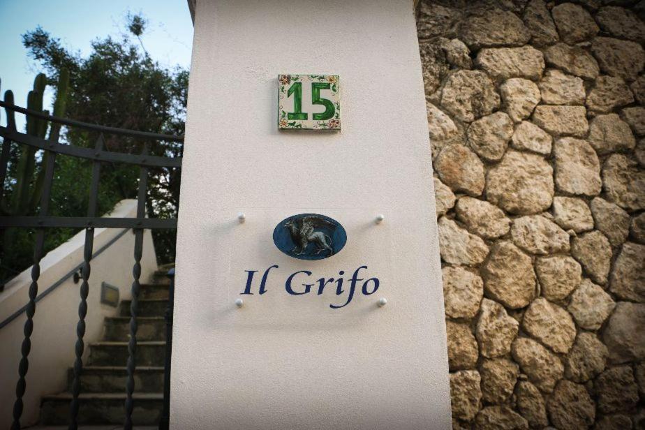 Il Grifo Hotel ลิกาตา ภายนอก รูปภาพ